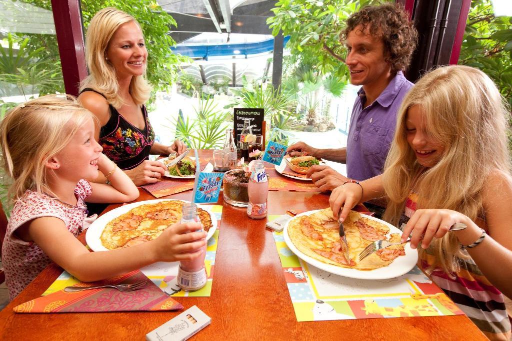 Kootwijk Vakantiepark De Berkenhorst מראה חיצוני תמונה